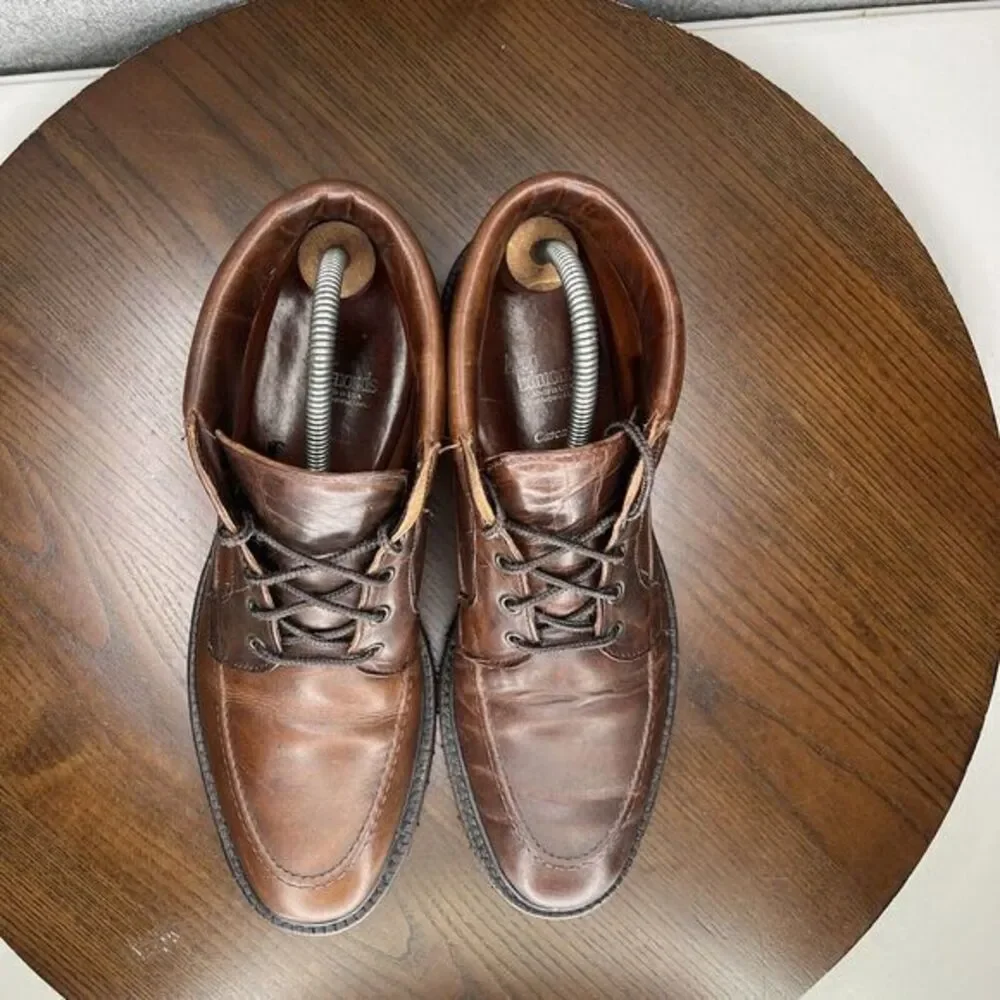 Allen Edmonds Cascade Chukka‎ Boots Men's 9.5B Brown Leather Vibram Moc Toe 6164